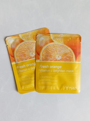 Тканинна маска для обличчя з помаранчевим апельсином Bioaqua Апельсин М фото