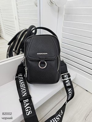 Гарна невелика сумочка чорного кольору 82002 фото